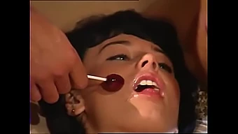 Porno vintage: porno delicios și generos din anii '90